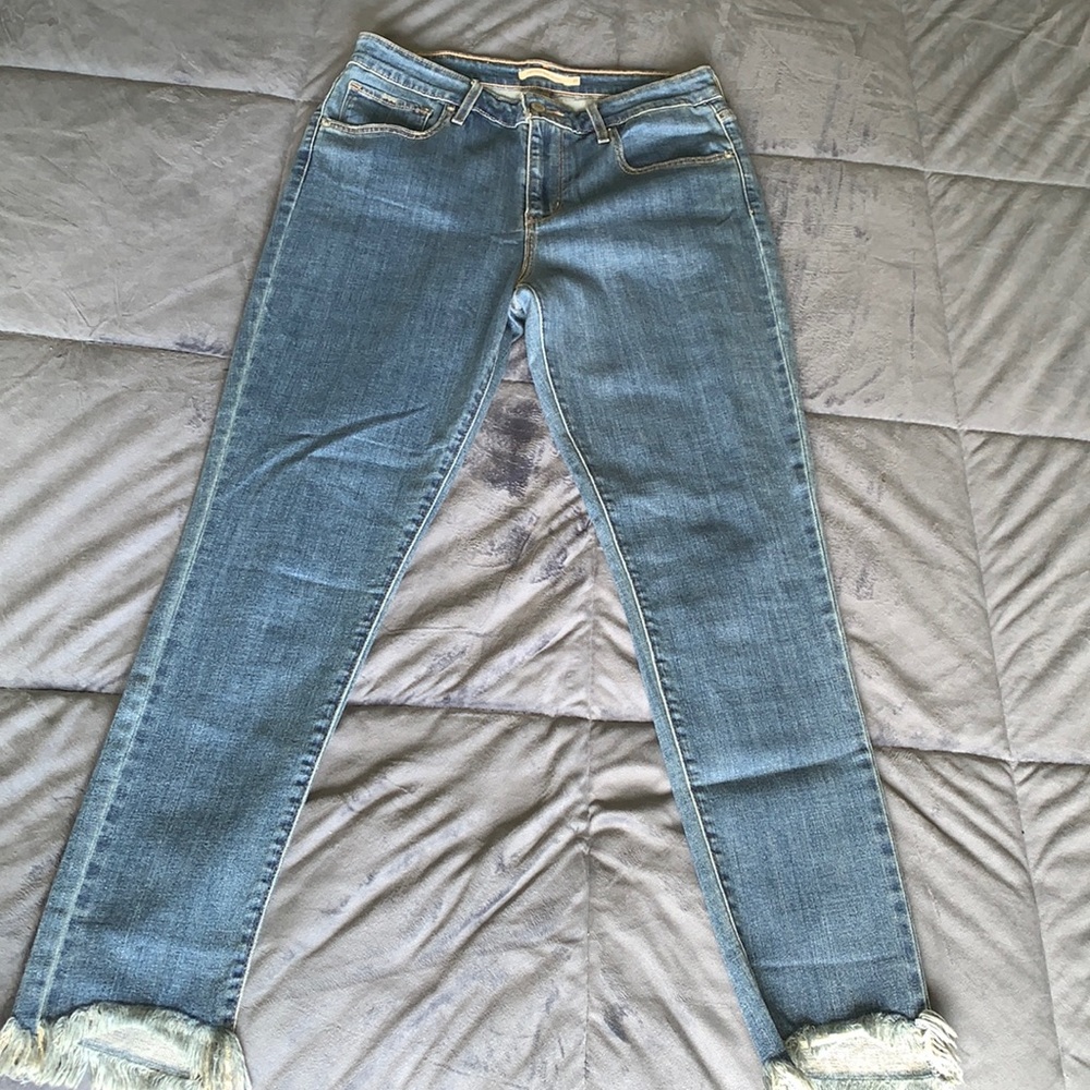 Levi’s 721 high rise skinny jeans